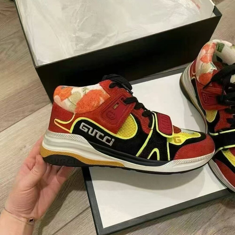 NIB Authentic GUCCI Ultrapace Mid-Top Reflective Logo Distressed Floral Sneaker